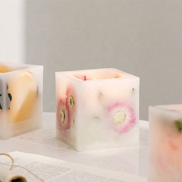Citta Strong Scented Aromatherapy Candles (Fruit Temptation)
