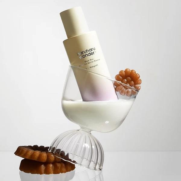 Haruharu Wonder Black Rice Probiotics Barrier Essence 120ml (a.k.a. Makgeolli Essence)