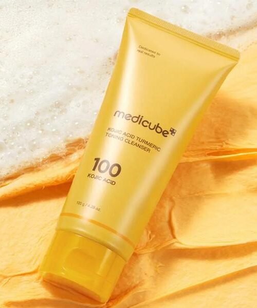 Medicube Kojic Acid Turmeric Toning Cleanser 120g