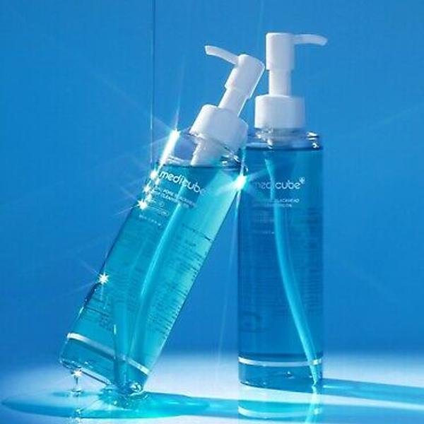 Medicube Zero Pore Blackhead Deep Cleansing Oil 205mL
