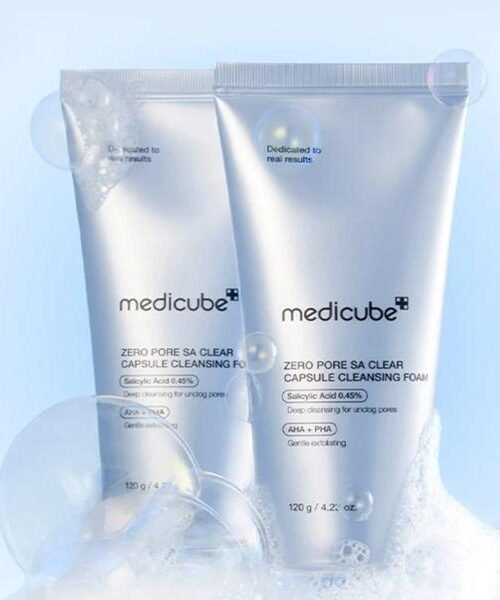 Medicube Zero Pore Clearing Capsule Cleansing Foam 120g
